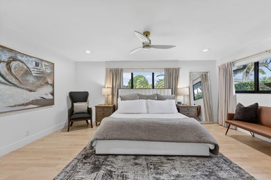 An exceptional opportunity to own a beautifully renovated - photo 39