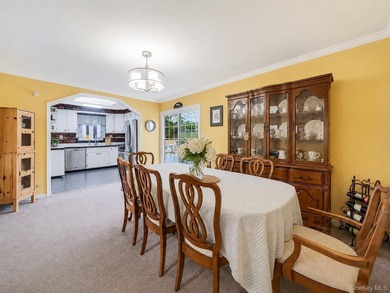 Welcome to this captivating, well maintained ranch in the - photo 7