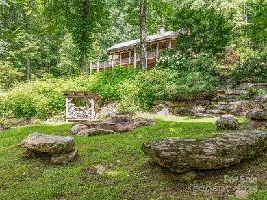 (private lake, pond, creek) Home For Sale in Tuckasegee North Carolina