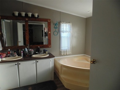 This unique property has plenty of room for individuals looking - photo 16