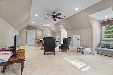 Luxury Custom Waterfront Home on Lake Hartwell! Experience - photo 23