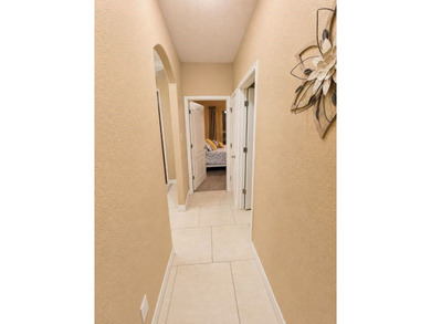 A beautifully maintained 4 Bedroom, 2 bath 1866 sq. ft. home - photo 11
