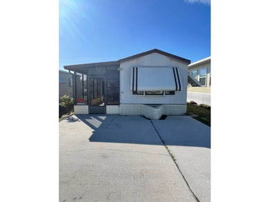 Lake Jackson - Highlands County Home For Sale in Sebring Florida