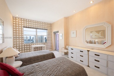 Penthouse at Admirals Port East, 2132 sq ft, 12' ceiling, 2 - photo 16
