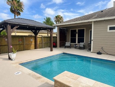 A beautifully maintained 4 Bedroom, 2 bath 1866 sq. ft. home - photo 28