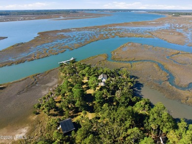 A truly extraordinary offering, this 460-acre private island - photo 10