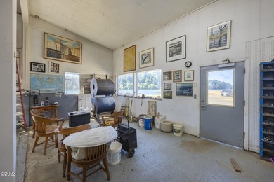 A local landmark situated at Oneatta Point on Yaquina Bay. The - photo 36