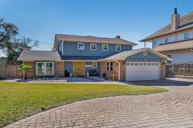 Located on beautiful Cinco Bayou, with 6128 total sqft, 228 - photo 5