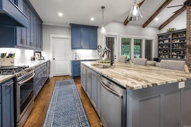 Beautiful custom home built by Alan Schrader in the desirable - photo 15