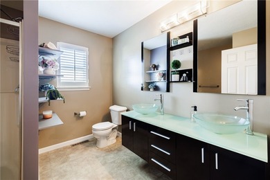 Welcome to the perfect blend of comfort, entertainment, and - photo 16