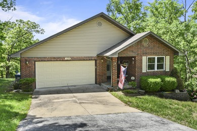 Lake Home Sale Pending in Kimberling City, Missouri