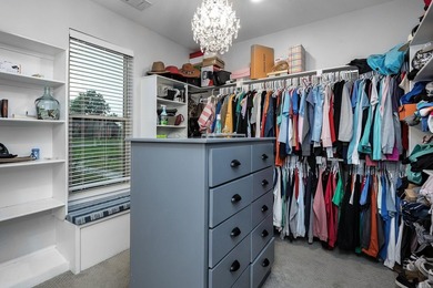 Beautiful custom home built by Alan Schrader in the desirable - photo 24