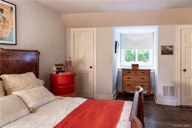 Located in the heart of the Snedens Landing Historic District - photo 24