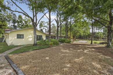 2 beautiful acres of land in Wellington - this concrete block 4 - photo 32