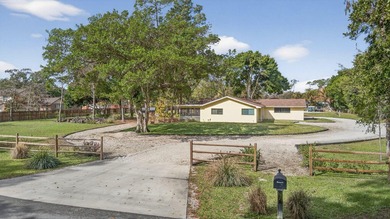 2 beautiful acres of land in Wellington - this concrete block 4 - photo 33