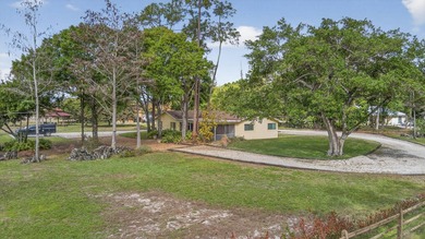 2 beautiful acres of land in Wellington - this concrete block 4 - photo 35