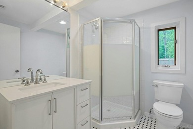 Located in the heart of the Snedens Landing Historic District - photo 45