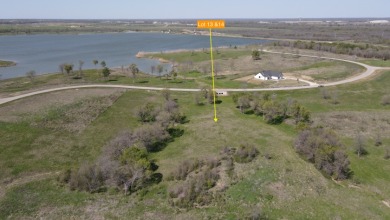 Double lots with Peek a boo lake views on Lake Halbert - photo 2