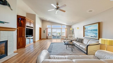 MLS# 293997 Columbia River waterfront with the most spectacular - photo 8