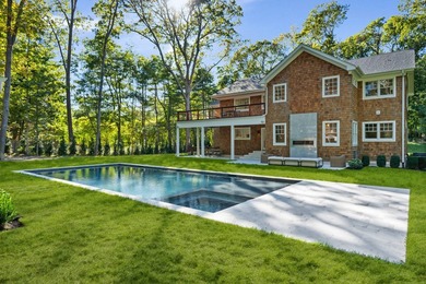 Tucked away on a quiet lane just moments from East Hampton - photo 2
