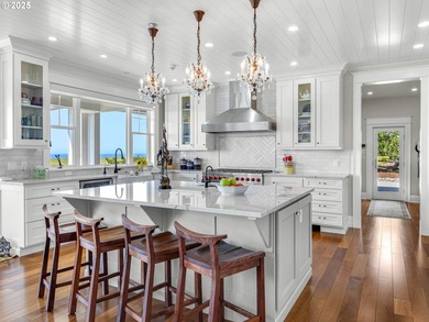 Welcome to your magnificent coastal estate in Pinehurst Estates - photo 13