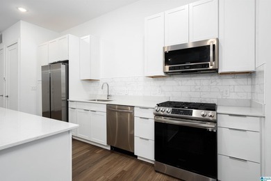 Welcome home to this beautifully appointed 937 square foot - photo 14