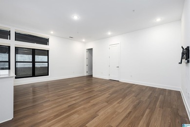 Welcome home to this beautifully appointed 937 square foot - photo 16