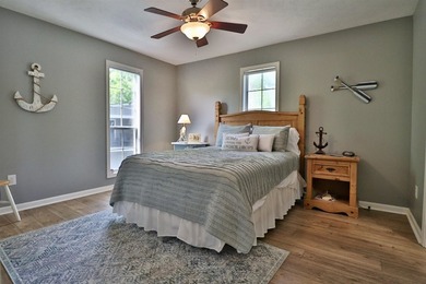 SIMPLY STUNNING - Room to gather. Space to play. Views to LOVE! - photo 17