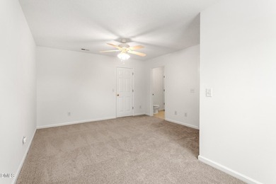 Welcome to this beautifully maintained, move-in-ready home - photo 19