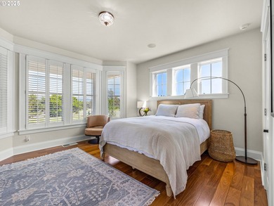 Welcome to your magnificent coastal estate in Pinehurst Estates - photo 21