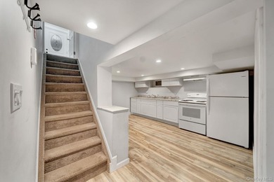 Filled with warmth and opportunity, this 3 bedroom, 1 bath Cape - photo 22