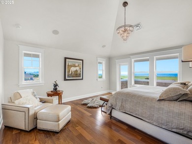 Welcome to your magnificent coastal estate in Pinehurst Estates - photo 22