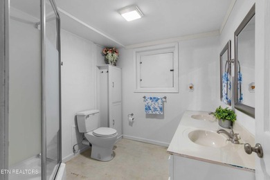 Check out this truly unique property located on nearly 4 flat - photo 27