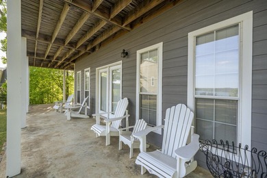 SIMPLY STUNNING - Room to gather. Space to play. Views to LOVE! - photo 29