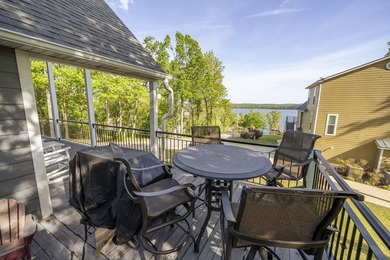 SIMPLY STUNNING - Room to gather. Space to play. Views to LOVE! - photo 33