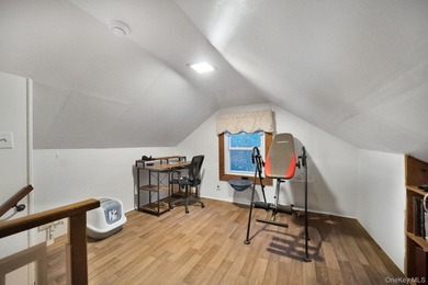 Filled with warmth and opportunity, this 3 bedroom, 1 bath Cape - photo 33