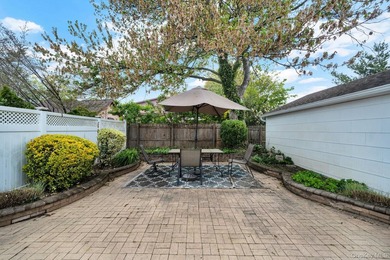 Filled with warmth and opportunity, this 3 bedroom, 1 bath Cape - photo 39