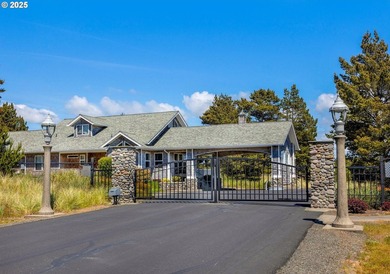 Welcome to your magnificent coastal estate in Pinehurst Estates - photo 39