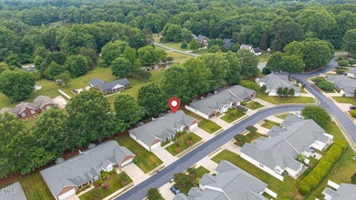 Welcome to this beautifully maintained, move-in-ready home - photo 41