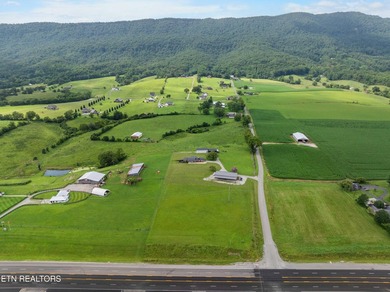 Check out this truly unique property located on nearly 4 flat - photo 43