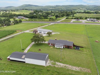 Check out this truly unique property located on nearly 4 flat - photo 46