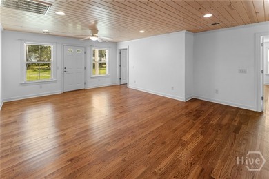 Just listed! This picture-perfect Southern Coastal Cottage - photo 13