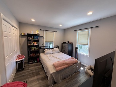 Single-family detached home with low taxes and no HOA fees - photo 13