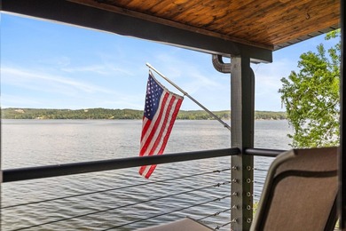 Do you want serenity? This incredible 2.4-acre property with 370 - photo 15