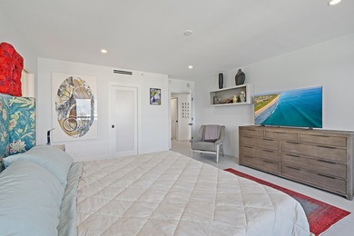 Exquisite oceanfront lower penthouse suite has been meticulously - photo 16