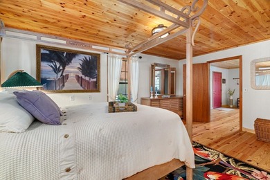Do you want serenity? This incredible 2.4-acre property with 370 - photo 21
