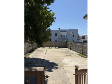 Single-family detached home with low taxes and no HOA fees - photo 21