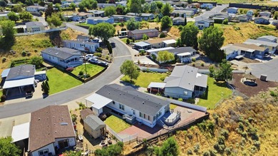 MLS# 294013 With INCREDIBLE river views and convenience to - photo 6