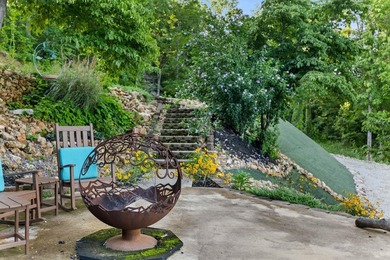 Do you want serenity? This incredible 2.4-acre property with 370 - photo 43