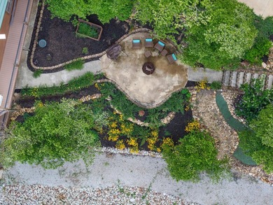 Do you want serenity? This incredible 2.4-acre property with 370 - photo 45
